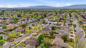 014_F8_AERIAL_1557 Murre Ln
