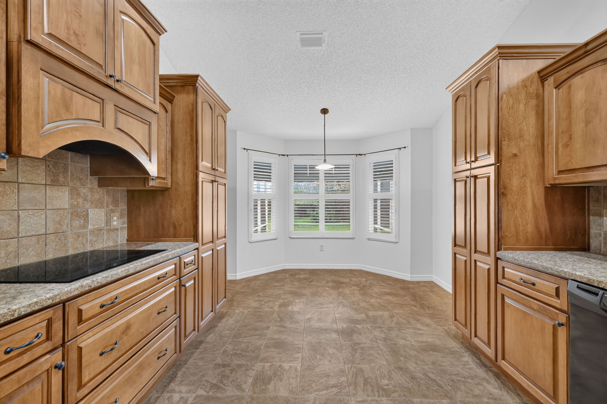 Kitchen and Dinette