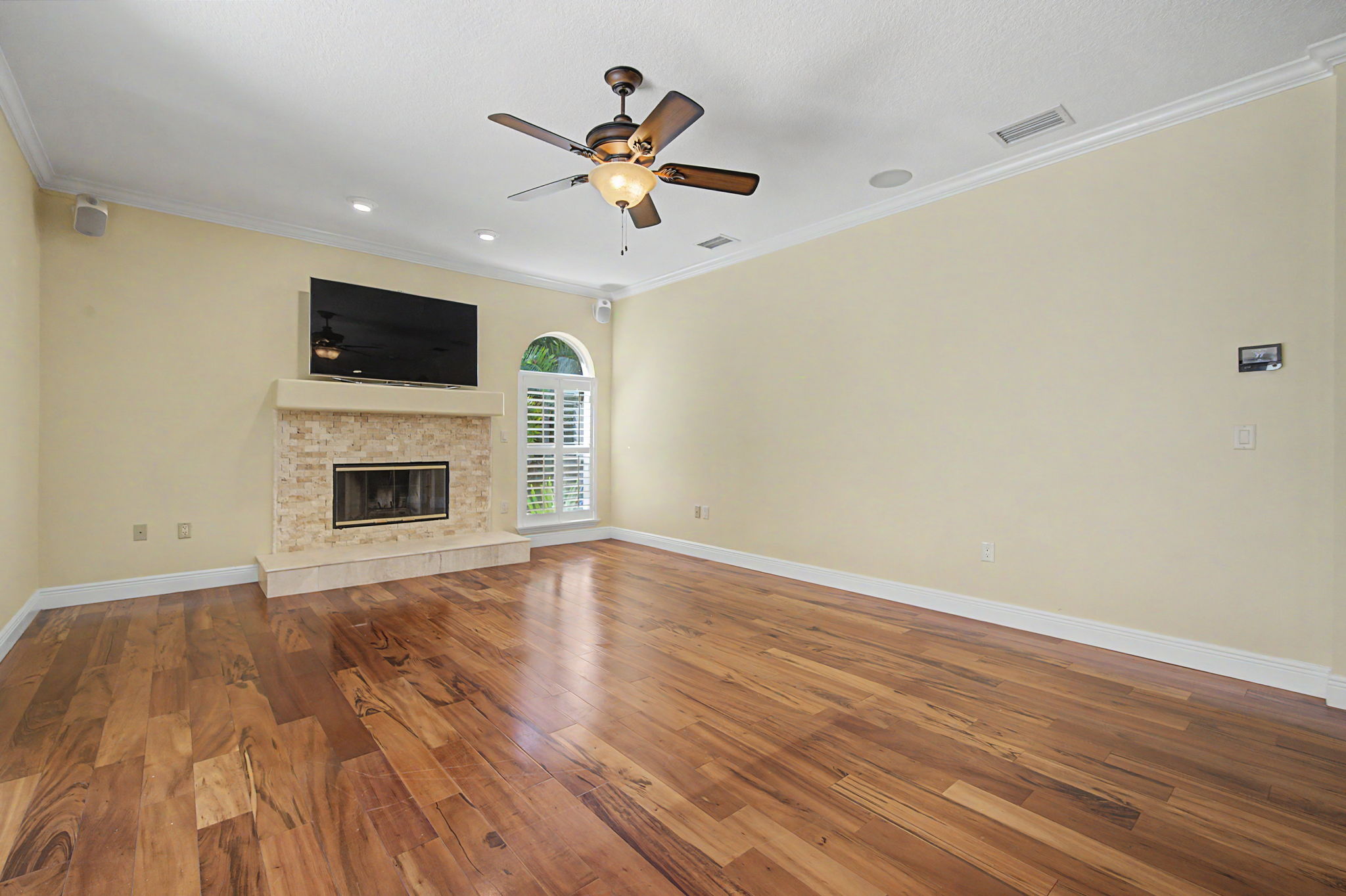 Family Room2