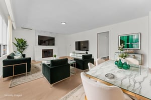 DSC08183 virtually staged.jpeg