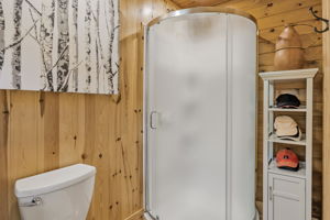  Photo 33