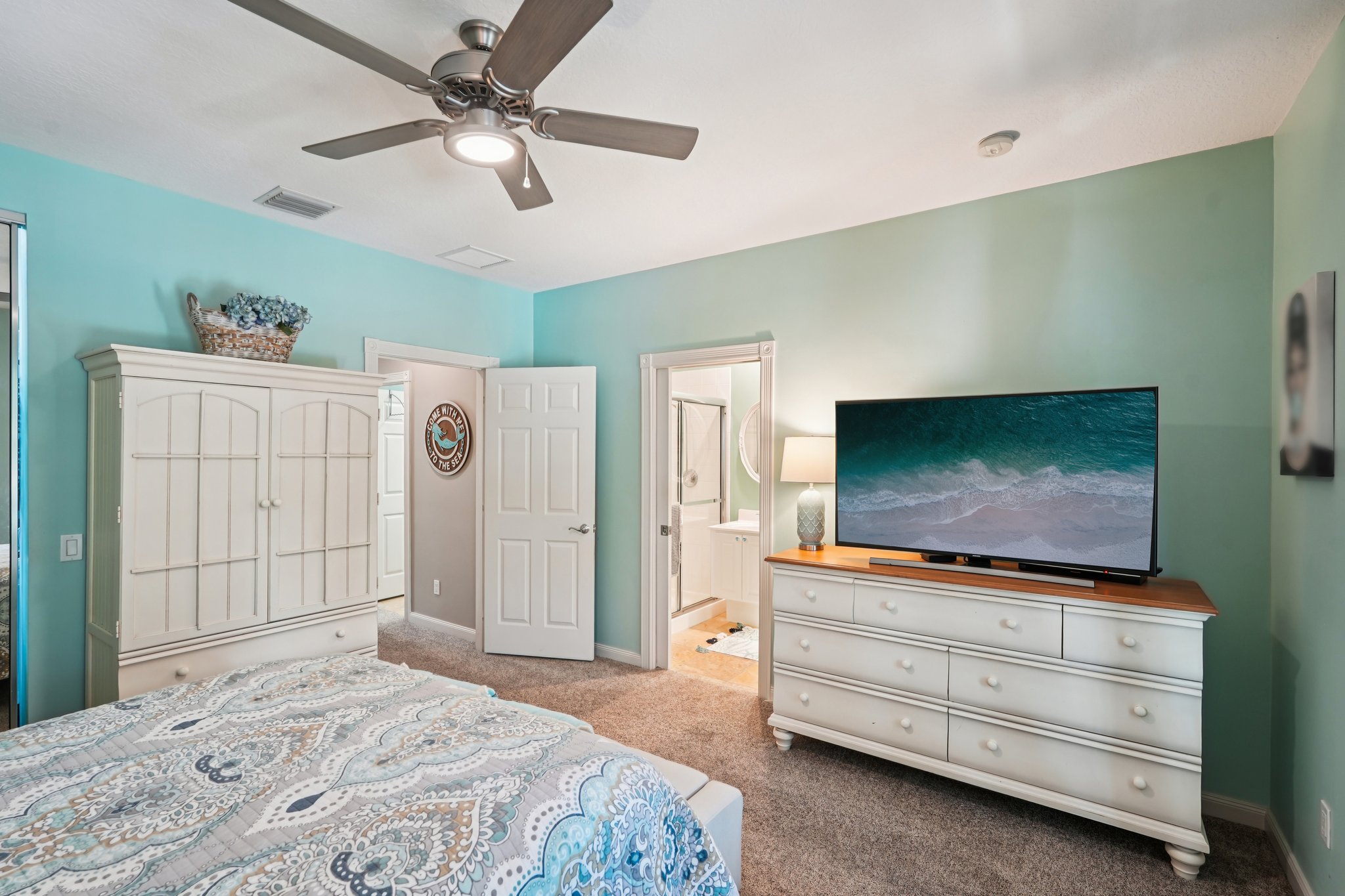 Latitude Dr-S1504-026.jpg