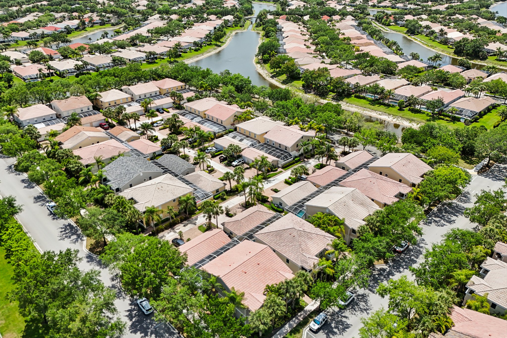 Latitude Dr-S1504-045.jpg