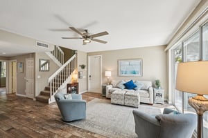 Latitude Dr-S1504-010.jpg