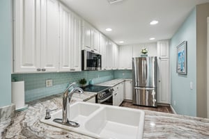 Latitude Dr-S1504-013.jpg