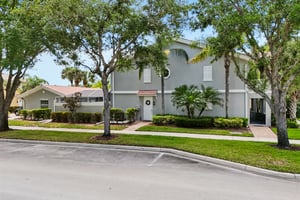 Latitude Dr-S1504-039.jpg