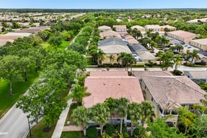 Latitude Dr-S1504-040.jpg