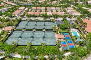 Latitude Dr-1504-910.jpg