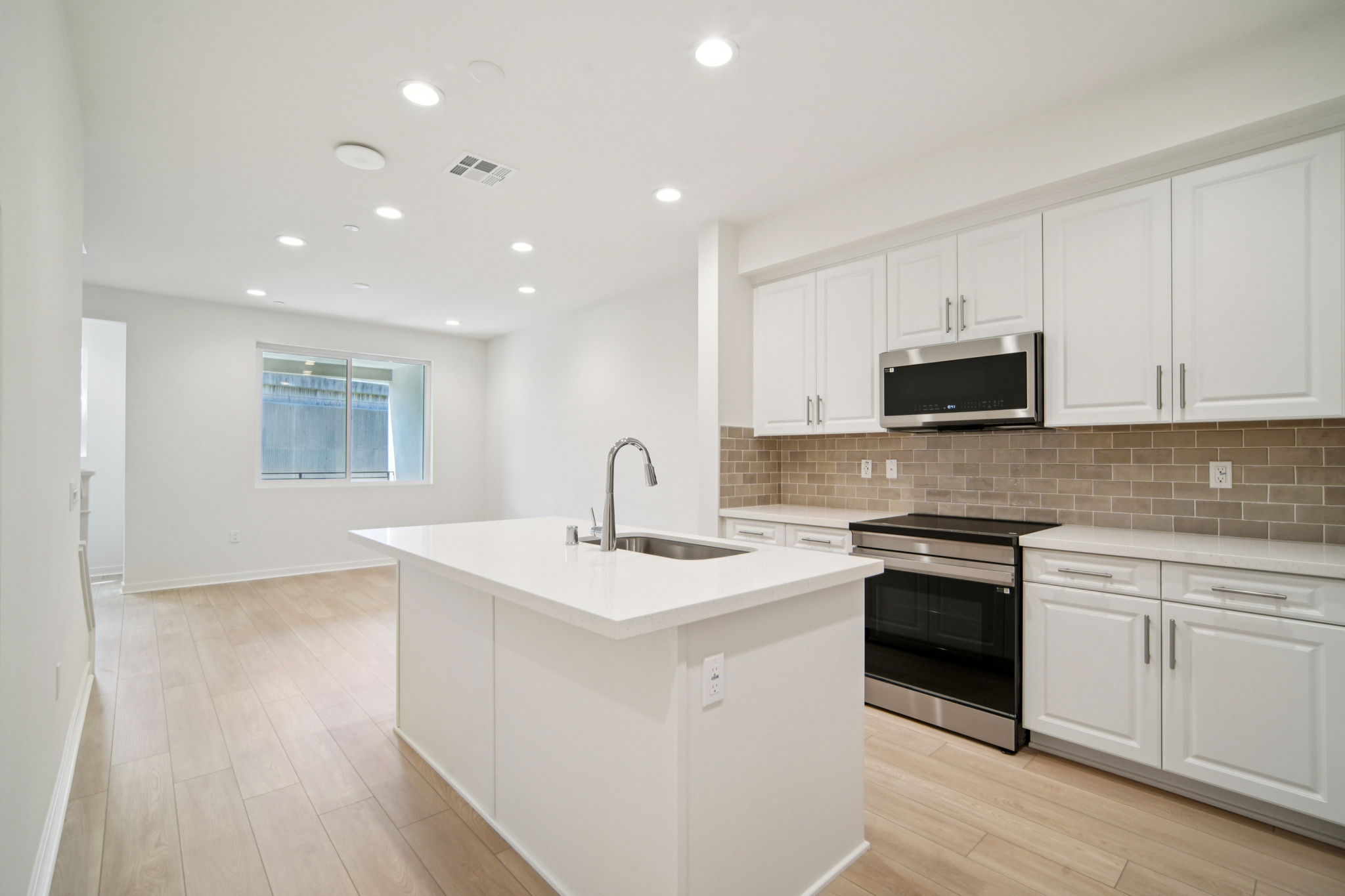 156 Balsawood-S0204-005