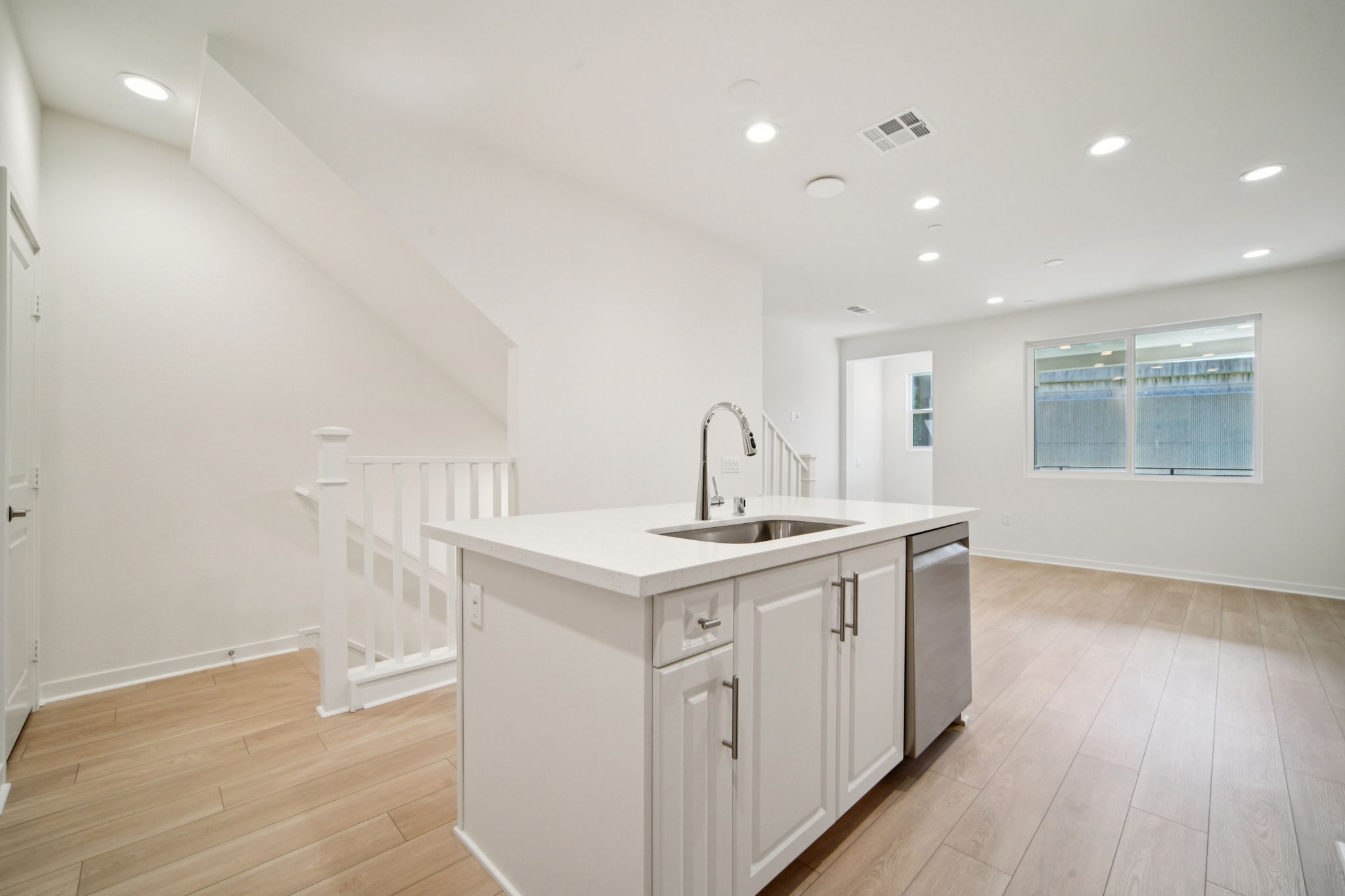 156 Balsawood-S0204-008