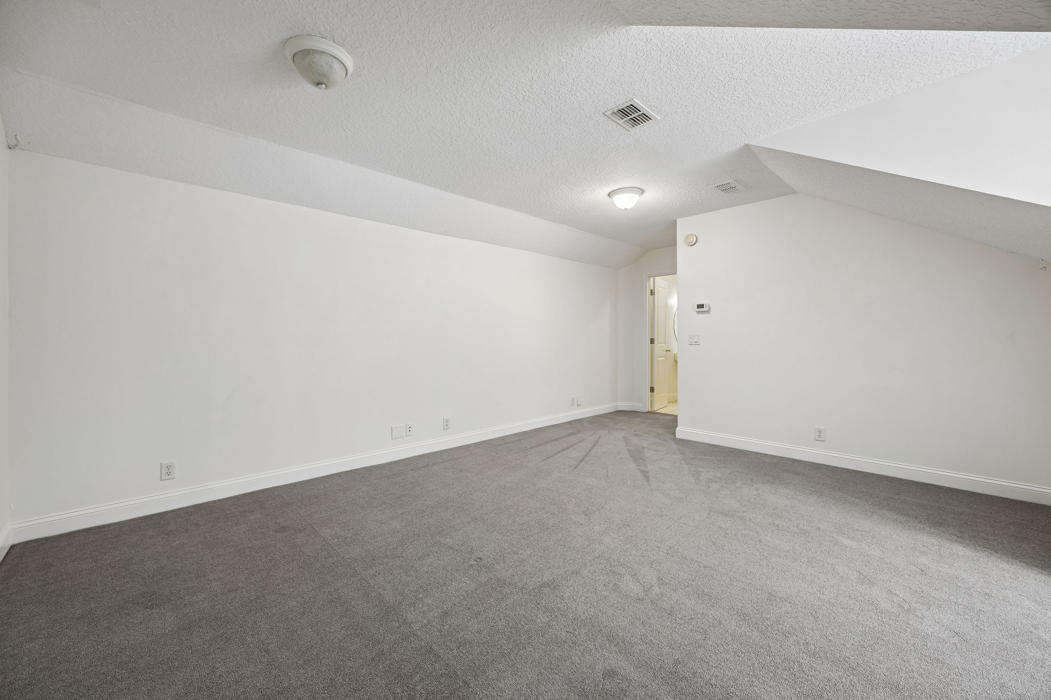 Bonus Room