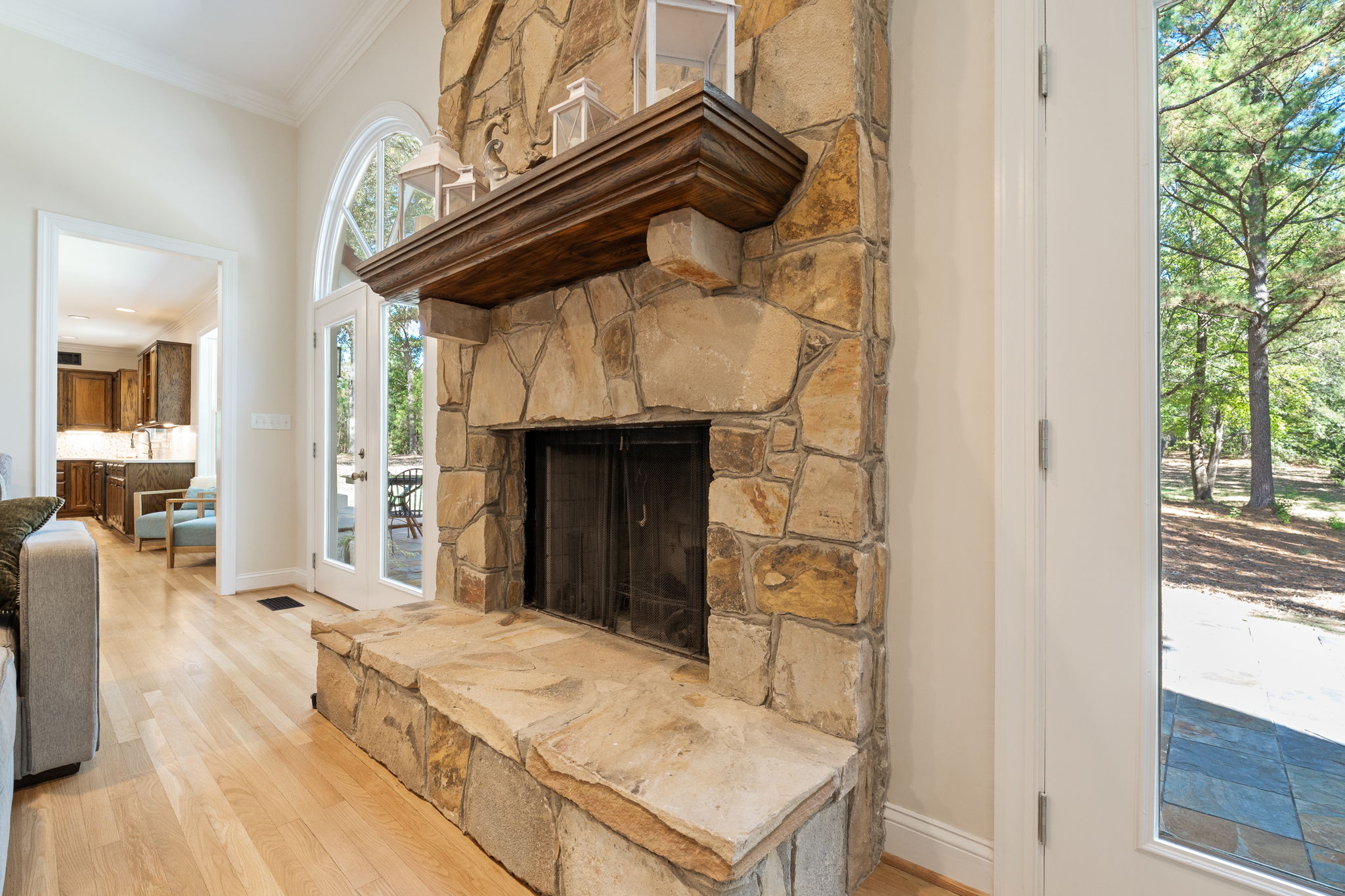  Photo 27