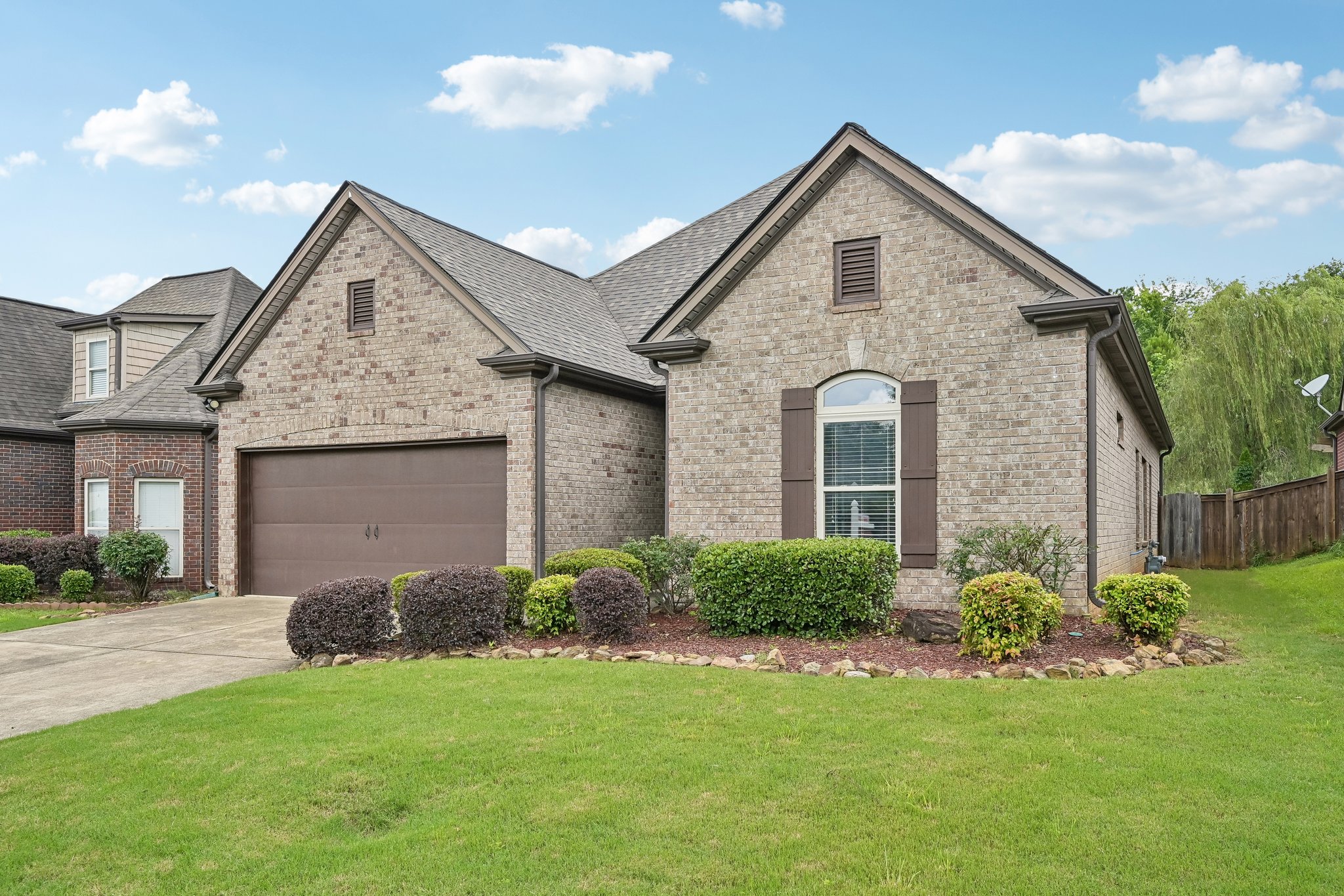 Glen Cross Cir-S2306-002.jpg