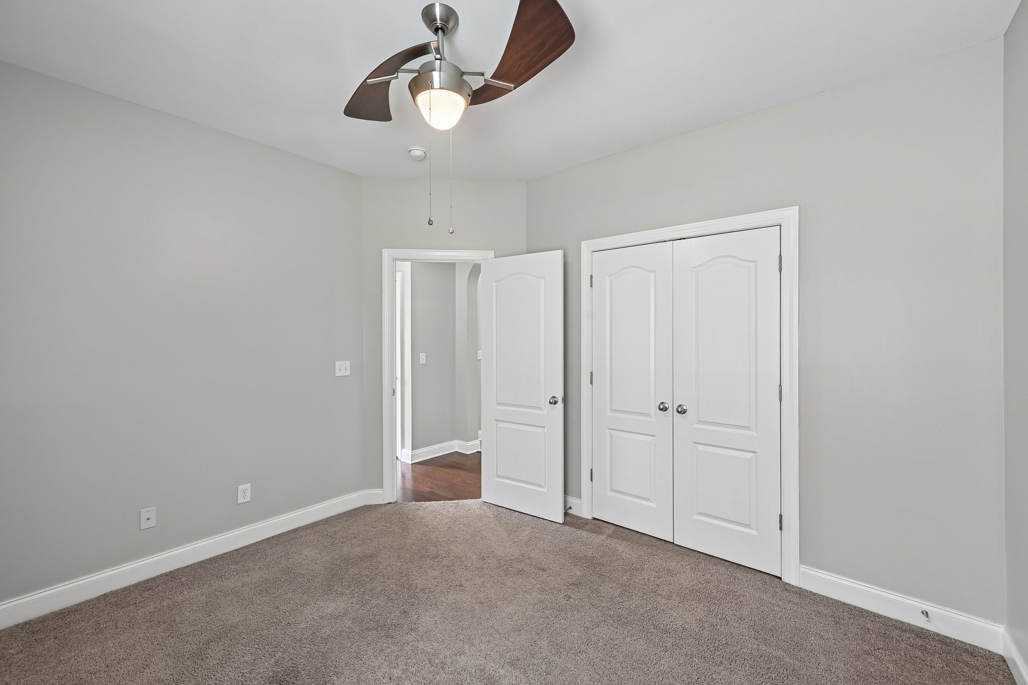 Glen Cross Cir-S2306-018.jpg
