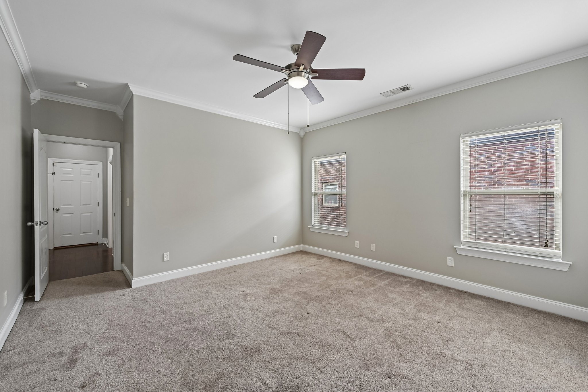Glen Cross Cir-S2306-027.jpg