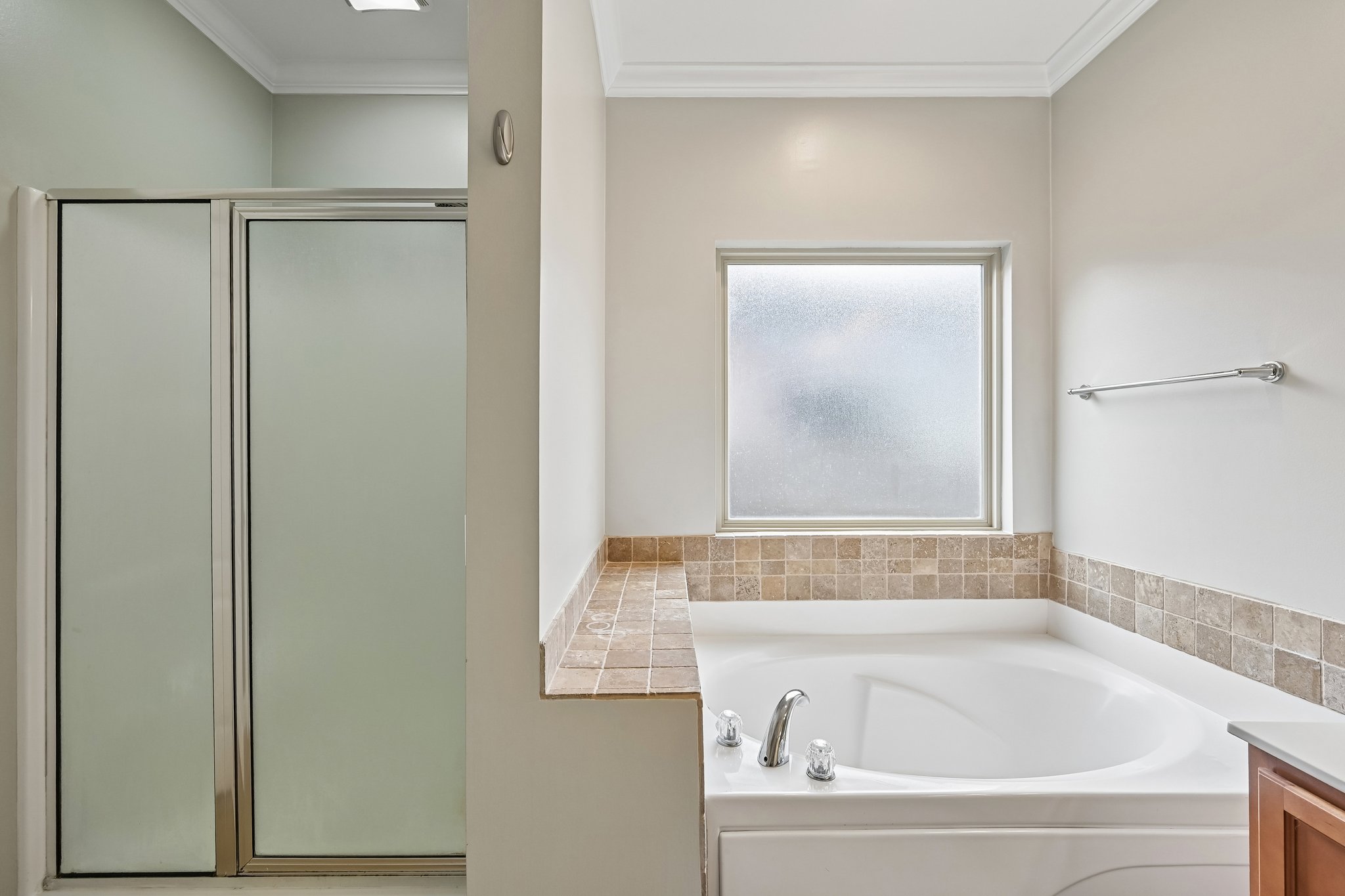 Glen Cross Cir-S2306-028.jpg