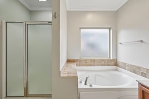 Glen Cross Cir-S2306-028.jpg