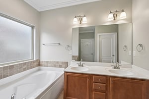 Glen Cross Cir-S2306-029.jpg