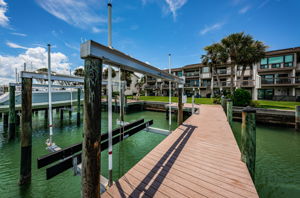 Dock6