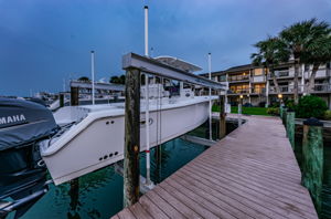 Dock18