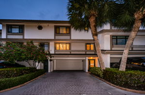 Front Exterior10-2