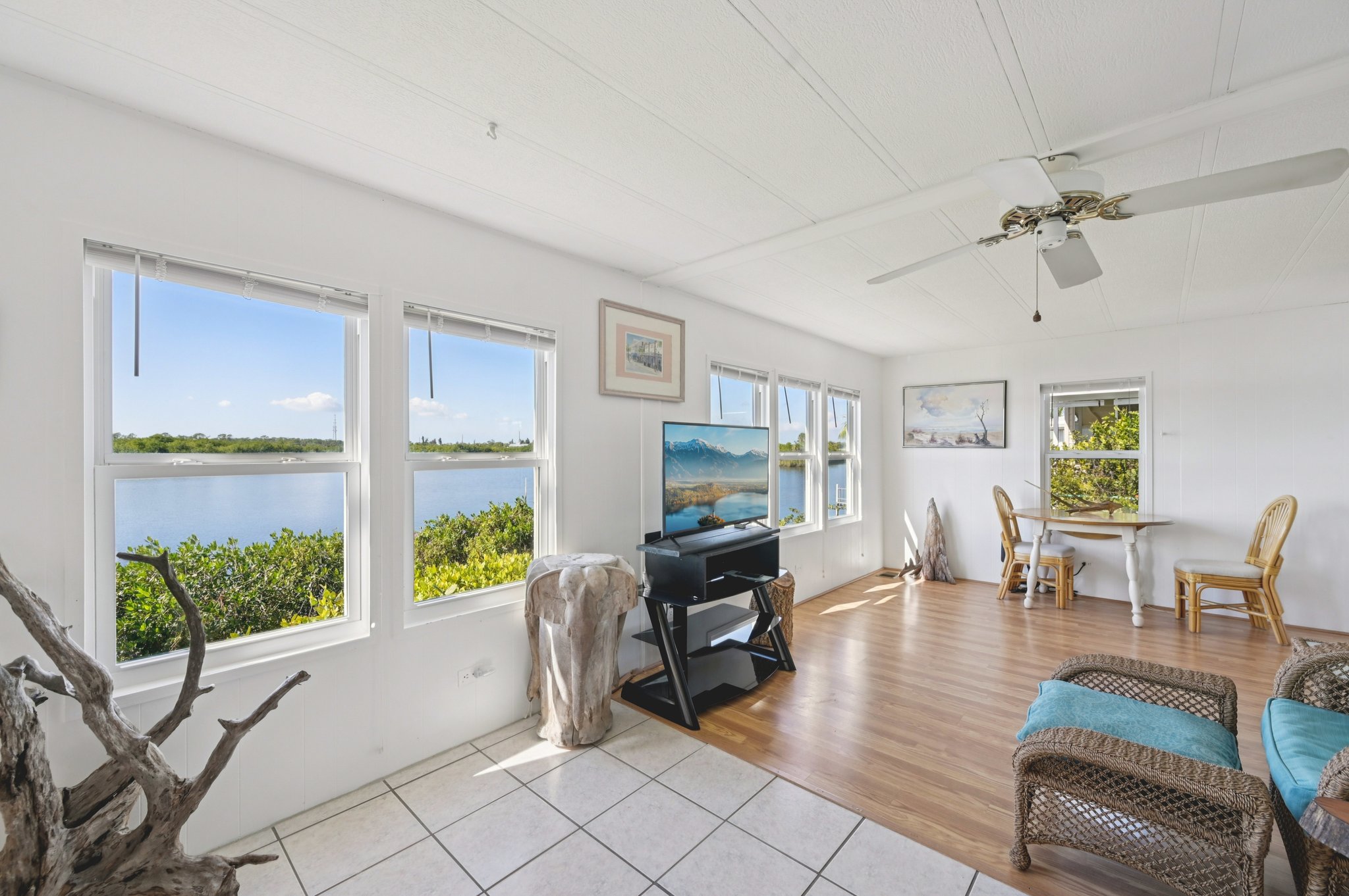 Martinique Rd-S0601-006.jpg