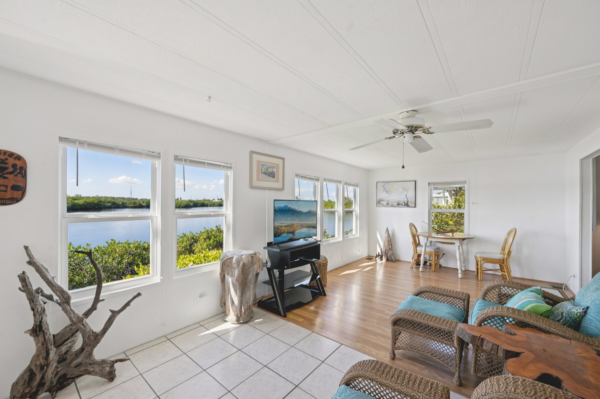 Martinique Rd-S0601-009.jpg