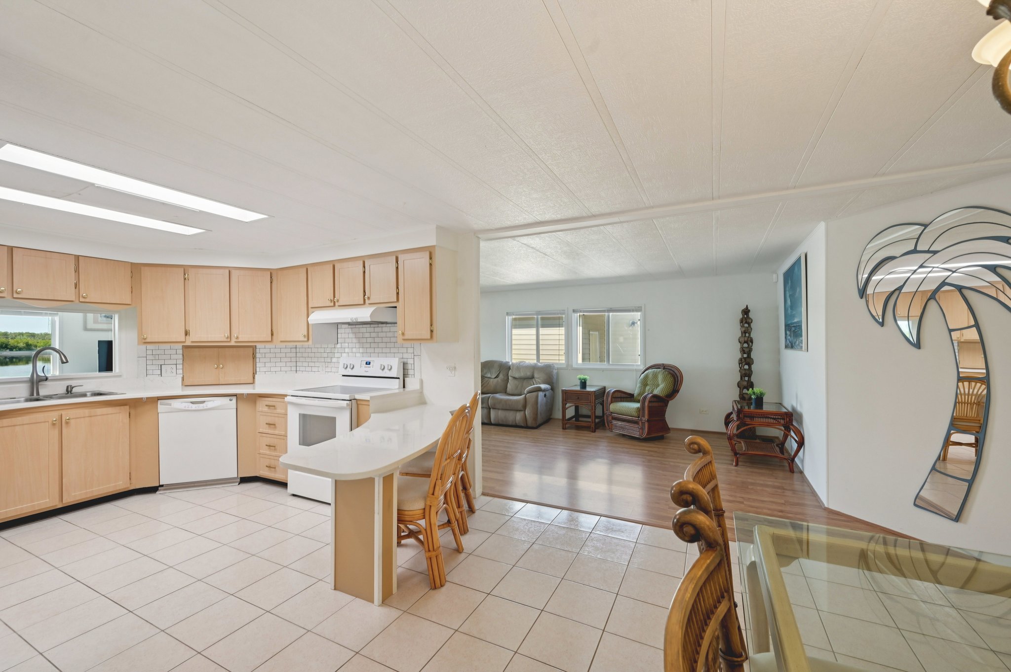 Martinique Rd-S0601-011.jpg