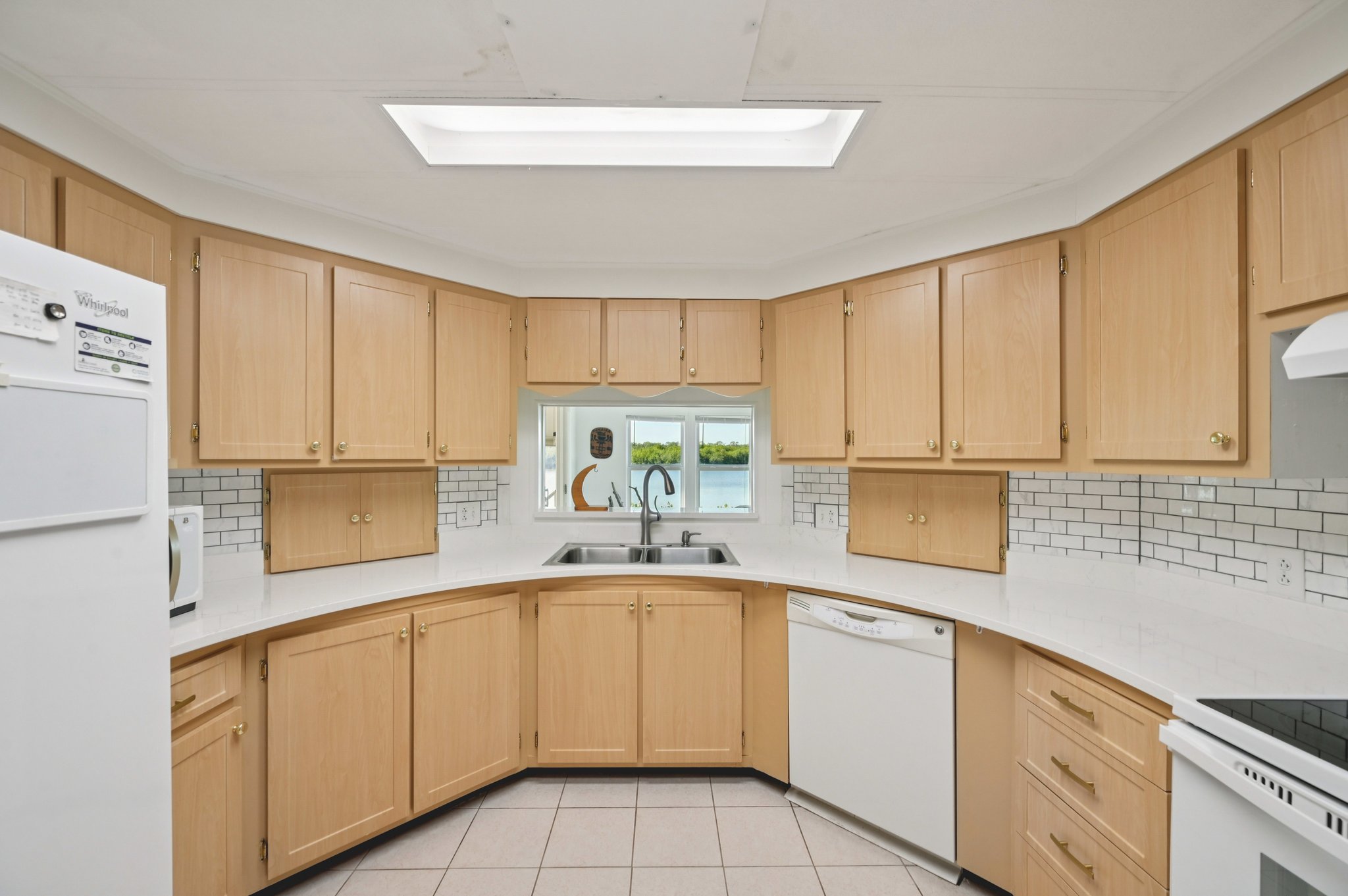 Martinique Rd-S0601-013.jpg