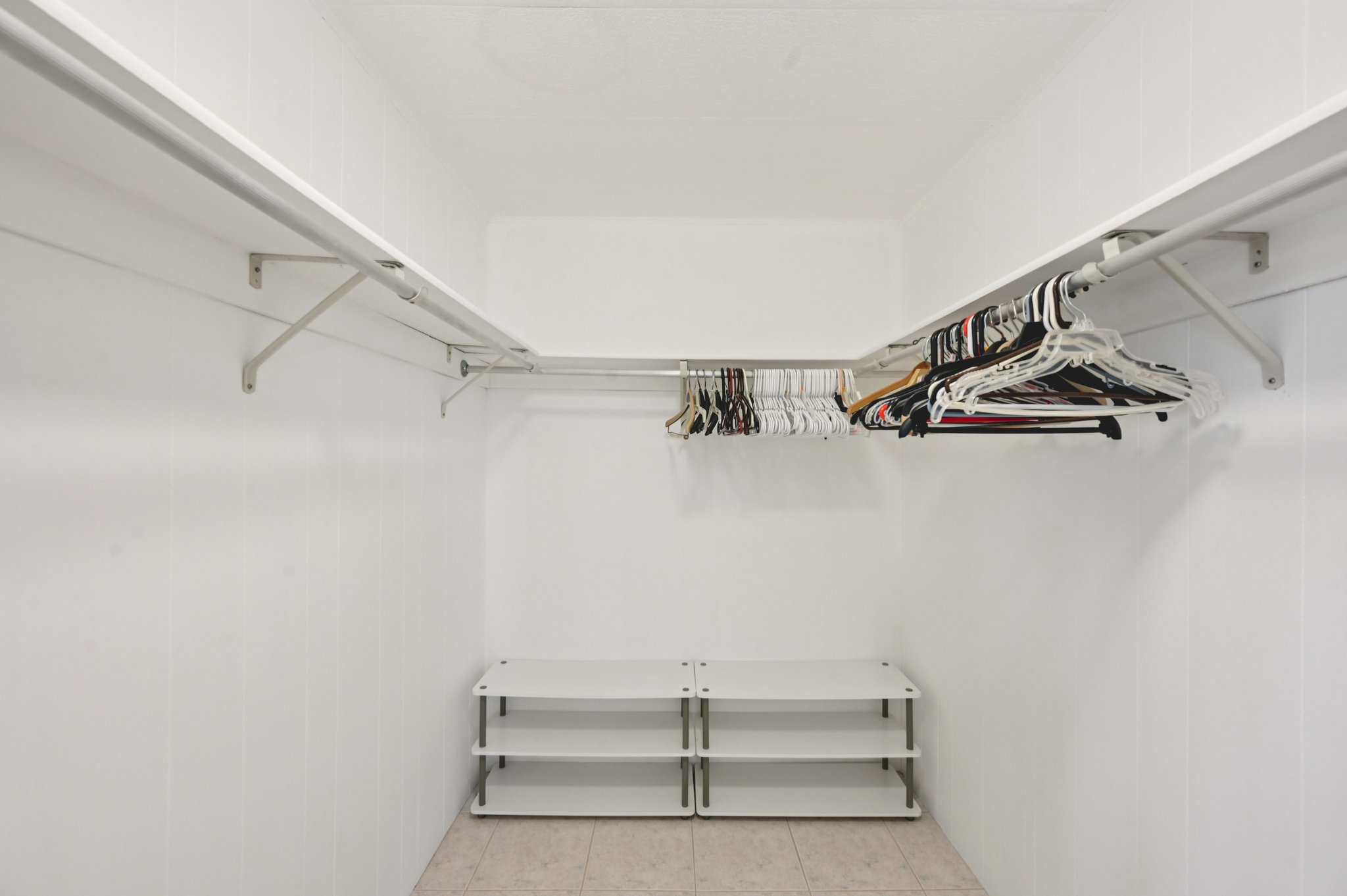 Martinique Rd-S0601-022.jpg