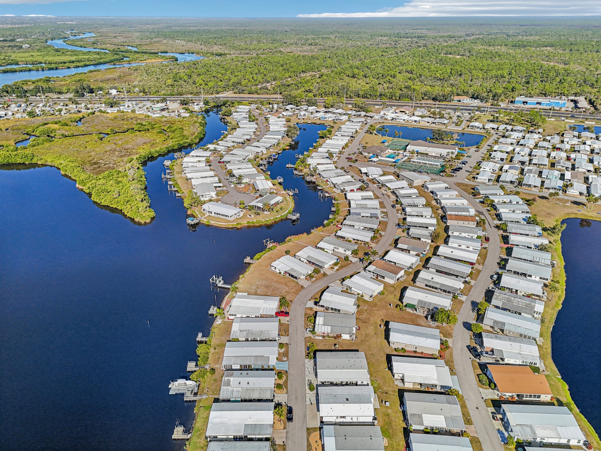 Martinique Rd-S0701-1-006.jpg