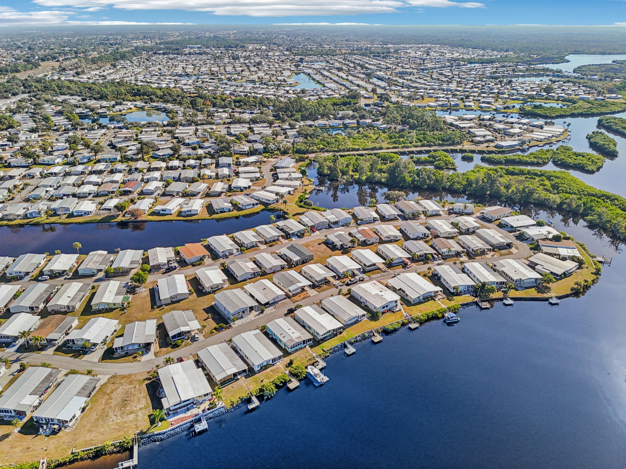 Martinique Rd-S0701-1-011.jpg