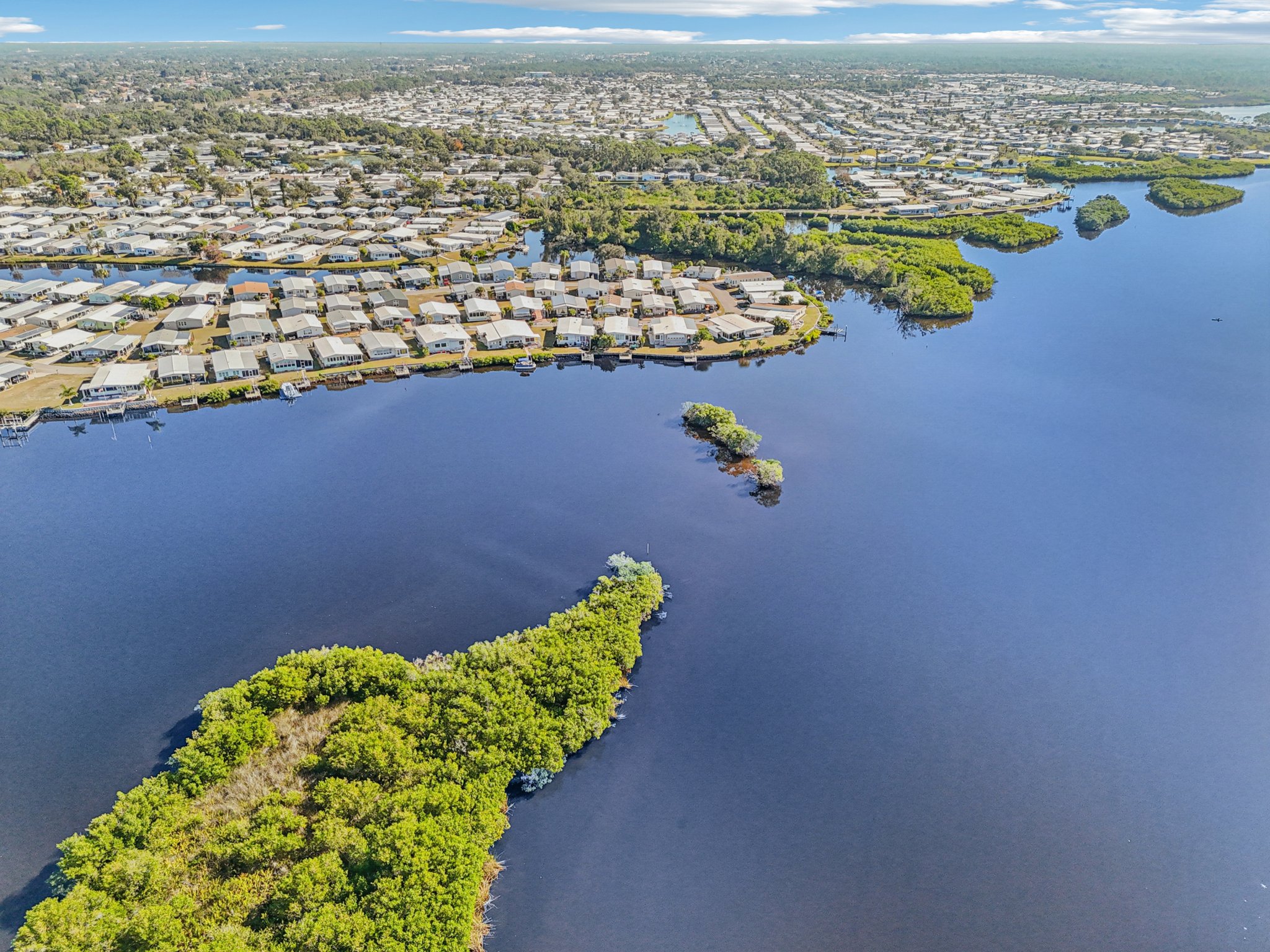 Martinique Rd-S0701-1-016.jpg