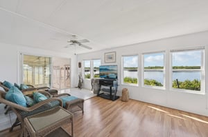 Martinique Rd-S0601-005.jpg