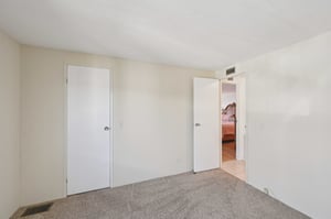 Martinique Rd-S0601-025.jpg