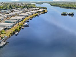 Martinique Rd-S0701-1-014.jpg