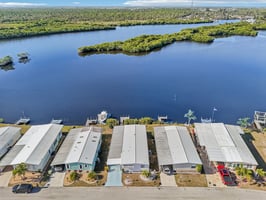 Martinique Rd-S0701-1-019.jpg