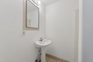  Photo 39