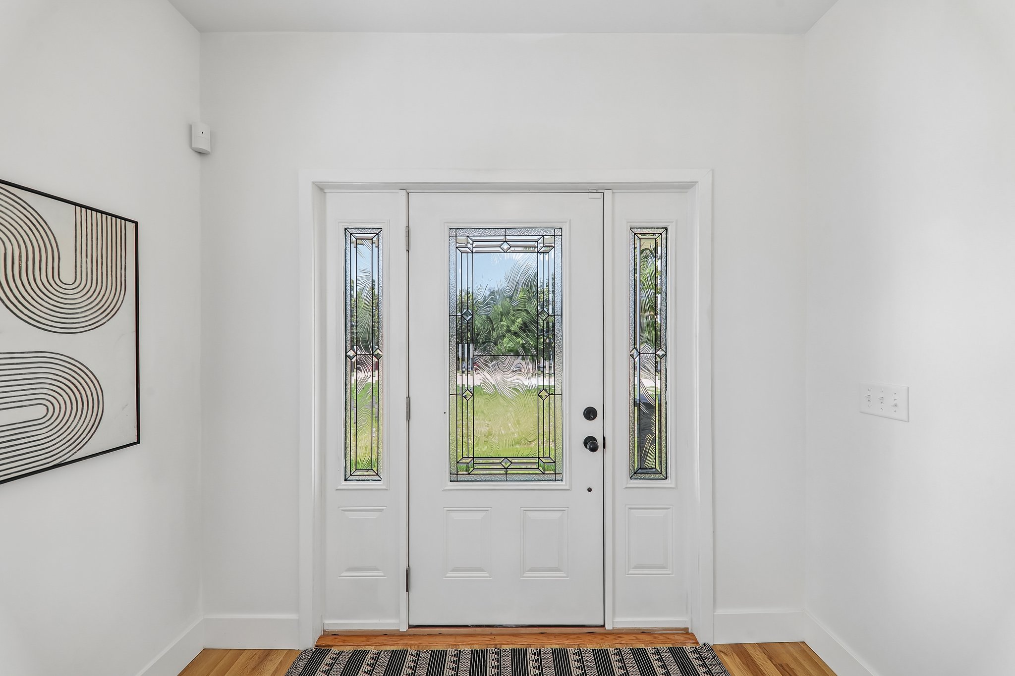 156 Reading Ave-S0206-007.jpg