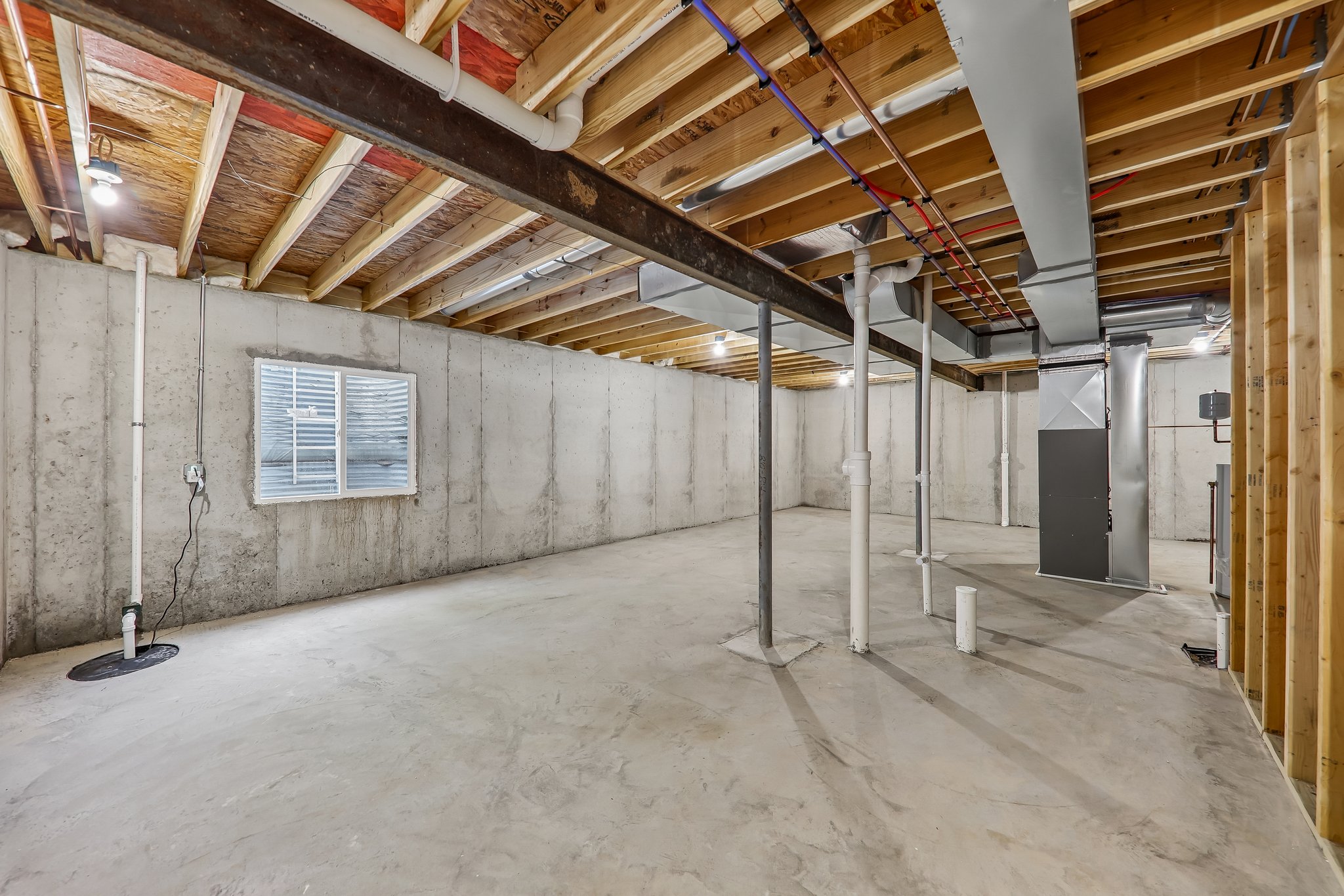 156 Reading Ave-S0206-023.jpg