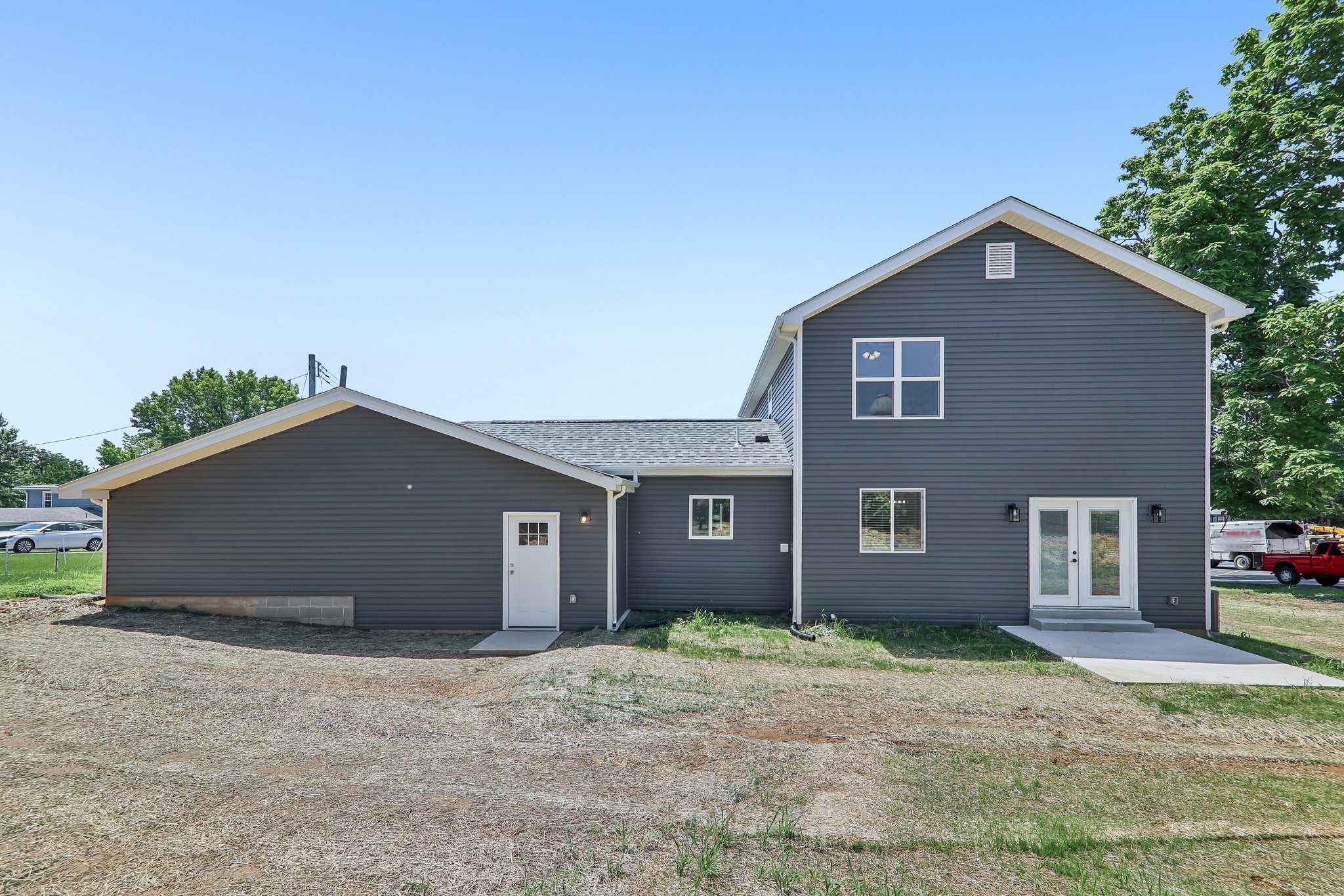156 Reading Ave-S0206-040.jpg