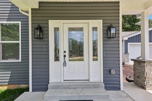 156 Reading Ave-S0206-005.jpg
