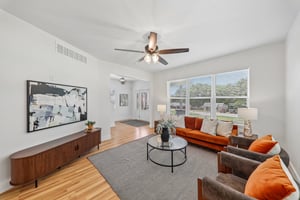 156 Reading Ave-S0206-008.jpg