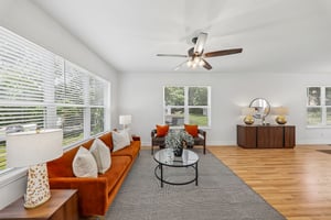 156 Reading Ave-S0206-011.jpg