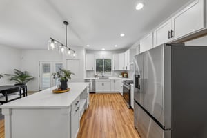 156 Reading Ave-S0206-015.jpg