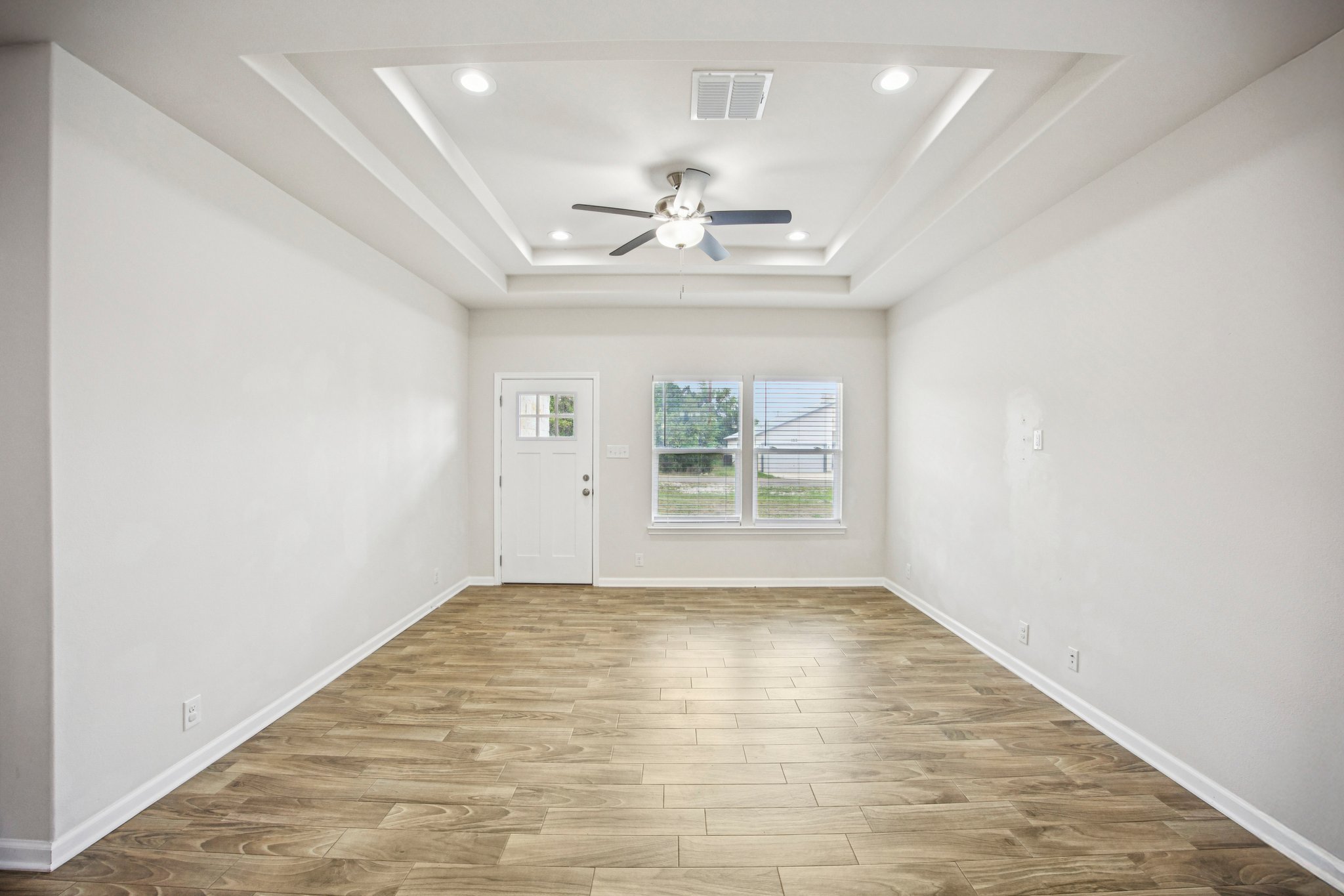 Remington Rd-S1004-008.jpg