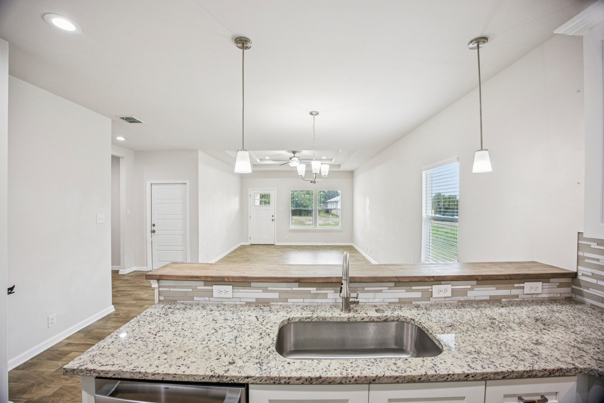 Remington Rd-S1004-016.jpg