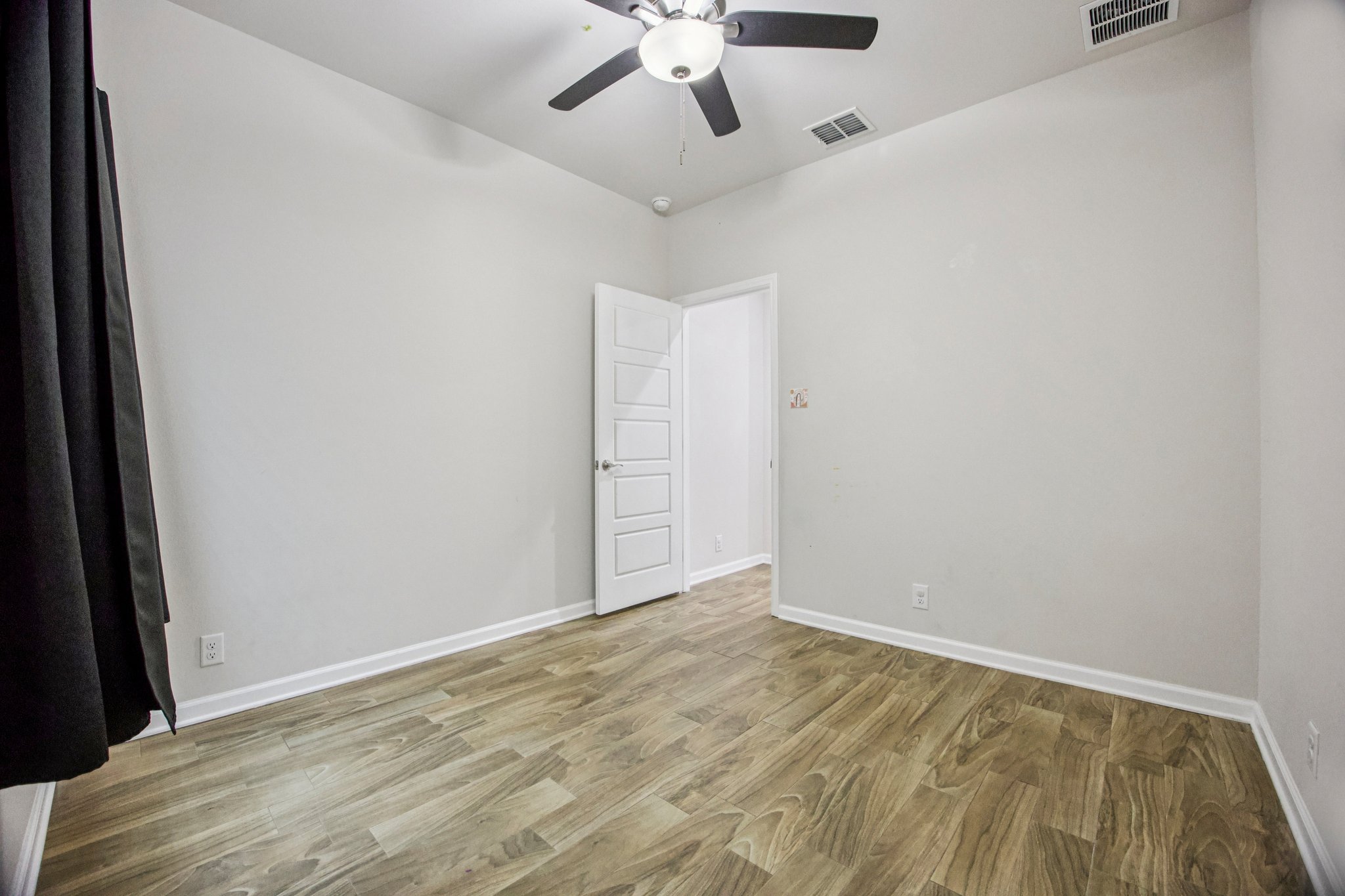 Remington Rd-S1004-018.jpg