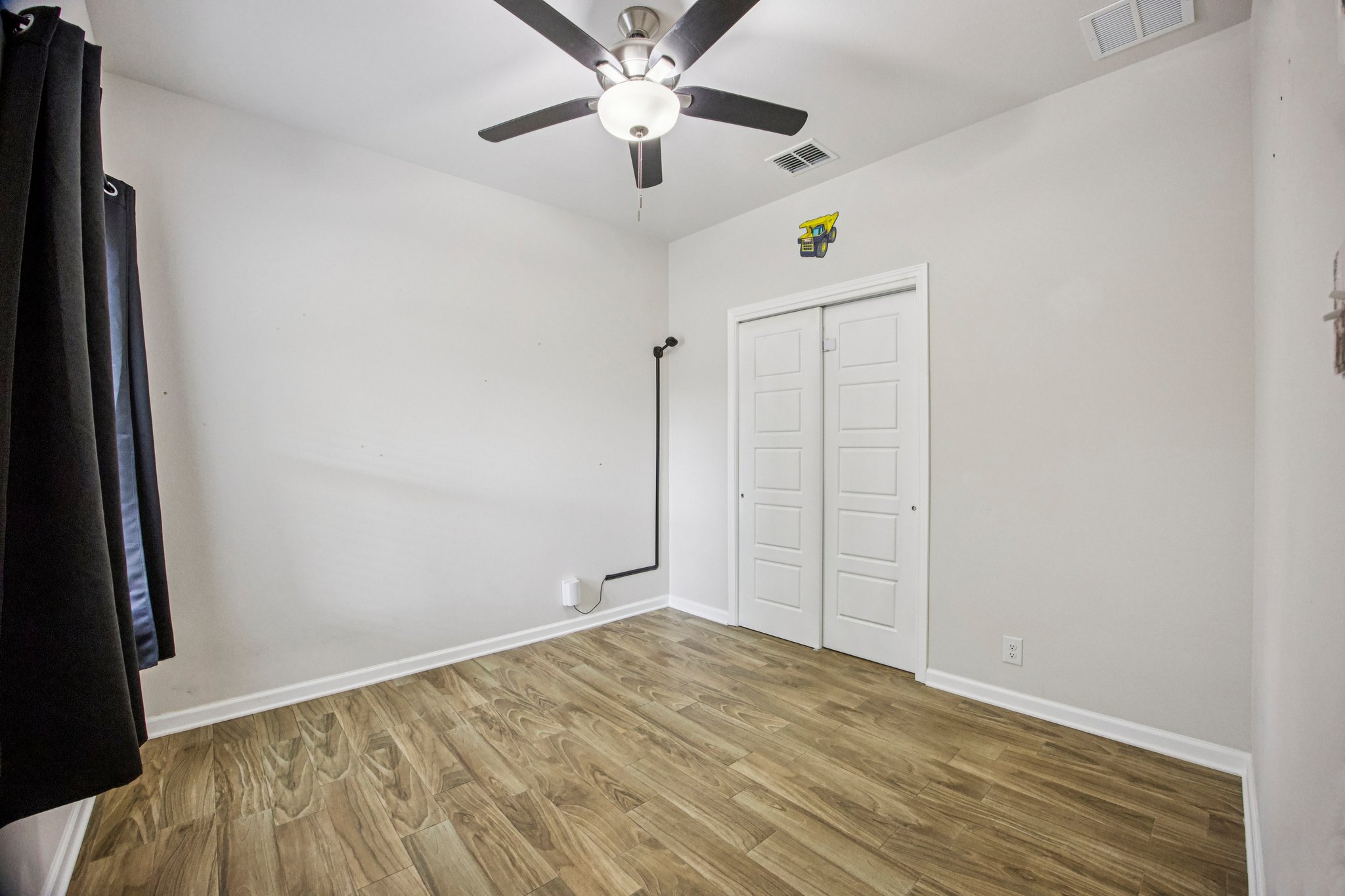 Remington Rd-S1004-019.jpg