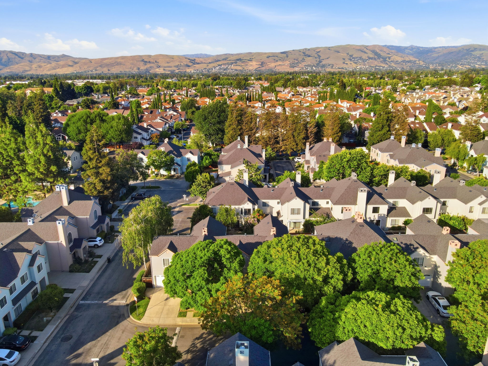 005_F8_AERIAL_1560 Chihong Dr
